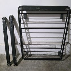 Roof rack basket and locking crossbars