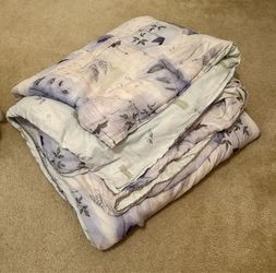 Floral Botanical Print Comforter