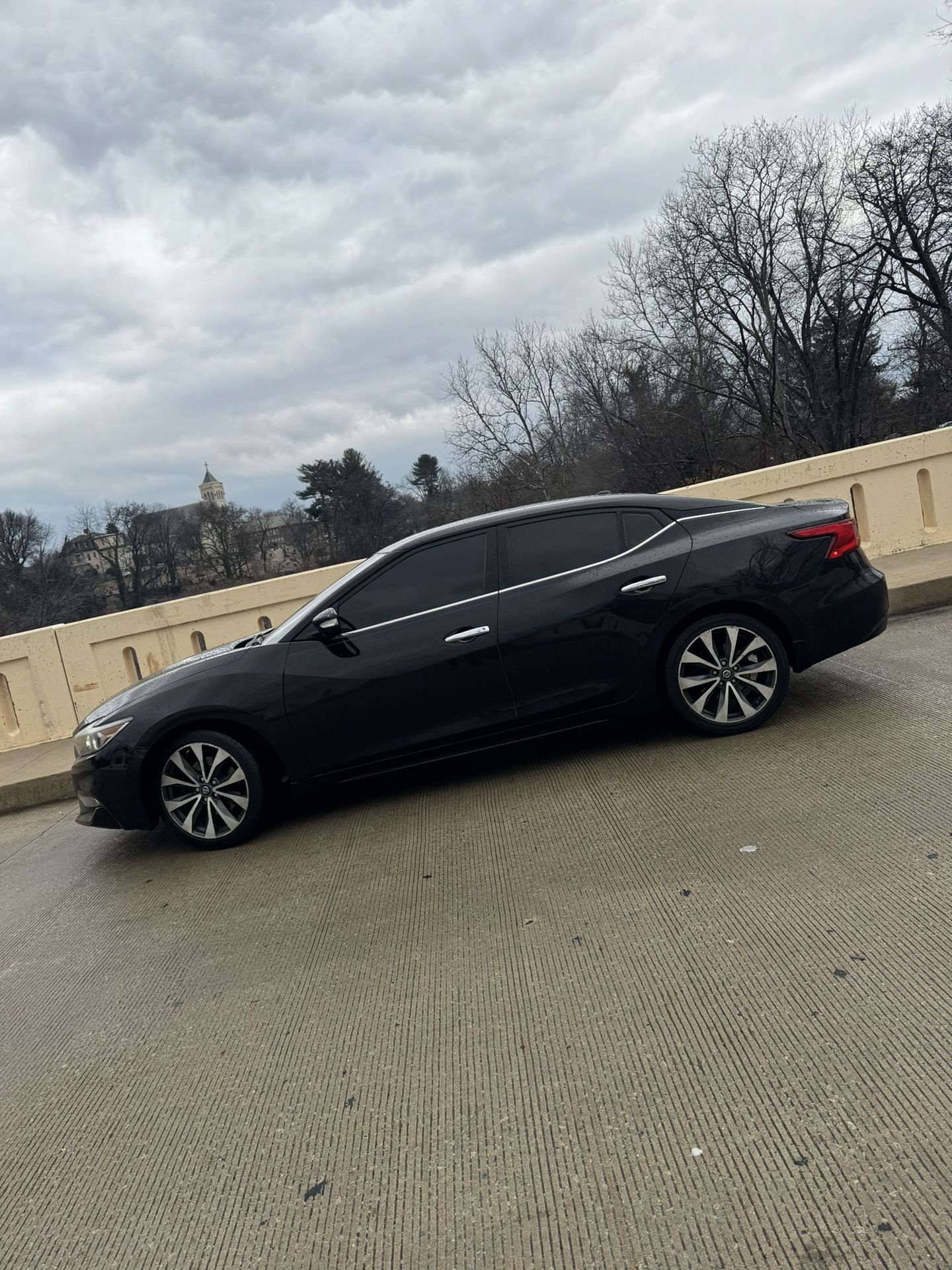 2017 Nissan Maxima
