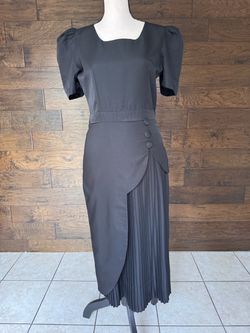 Elegant black dress