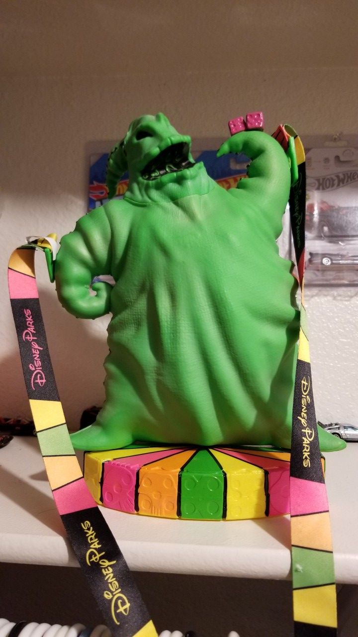 Nightmare before Christmas Oogie Boogie figure/popcorn bucket