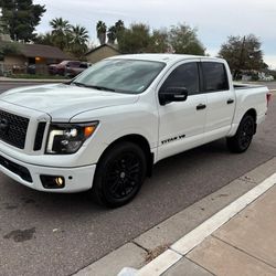 2019 Nissan Titan 2wd