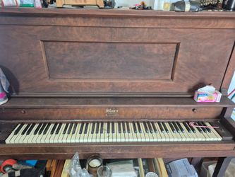 1918 Starr Piano