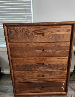 Free Dresser