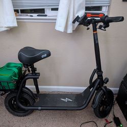 Phantomgogo R1 Seated Electric Scooter