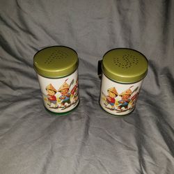 Salt And Pepper Shakers 