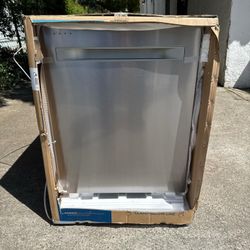 NEW MIDEA DISHWASHER 