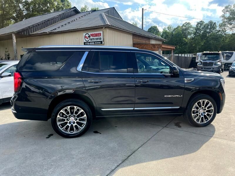 2025 GMC Yukon
