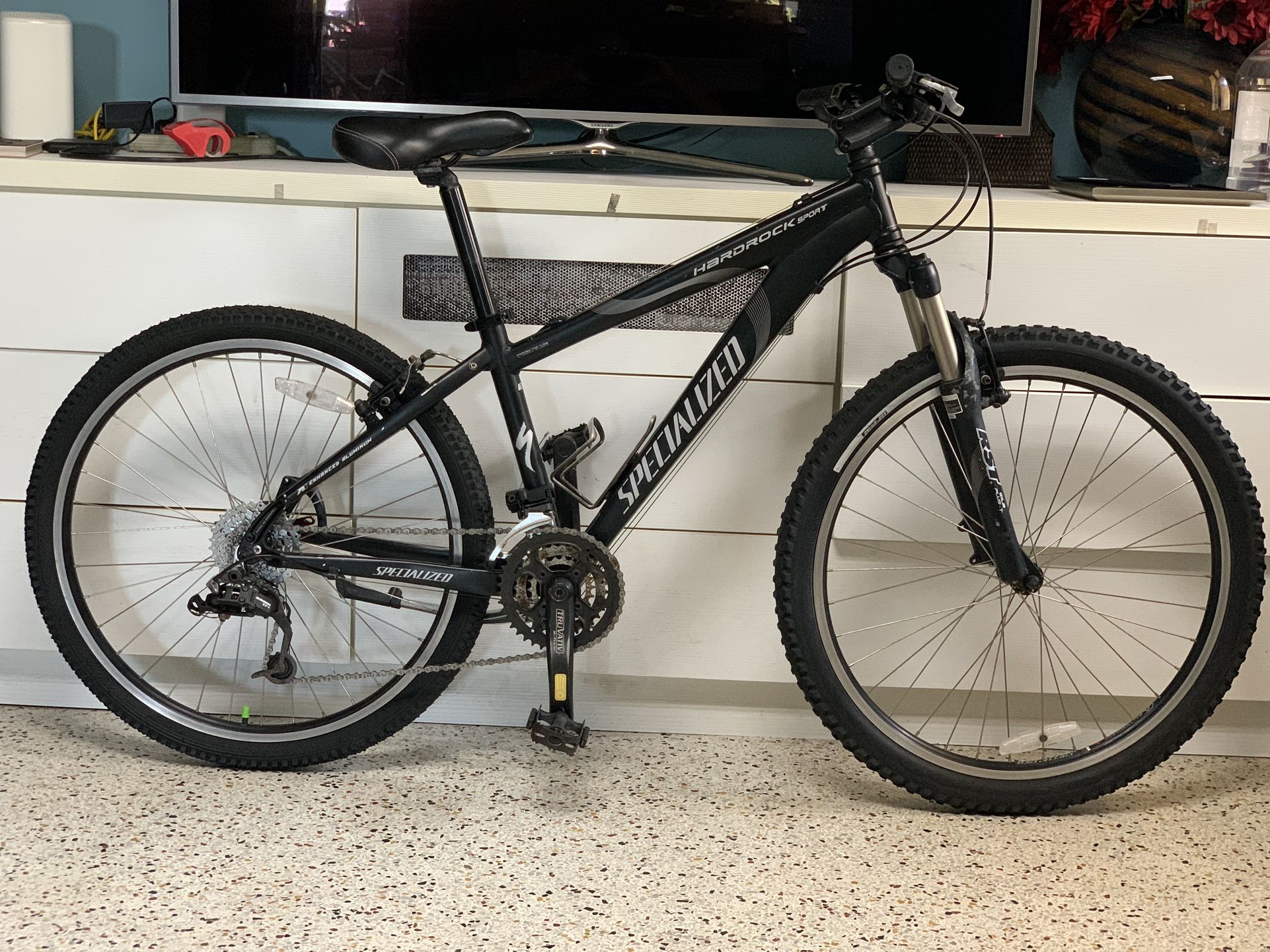 Specialized Hardrock Sport Mountain Bicycle