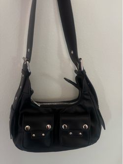 Black purse