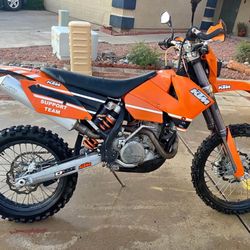2007 KTM 525 EXC Dirt Bike