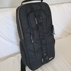 Lowepro LP36899PWW Slingshot Edge 250 AW Sling - Camera Bag - Like New