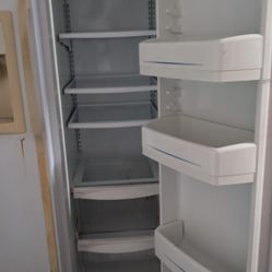 GE Refrigerator