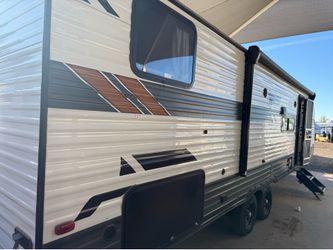 2022 Wildwood 30 FT trailer with bunk room Super slide 5900 LBS sleeps 10