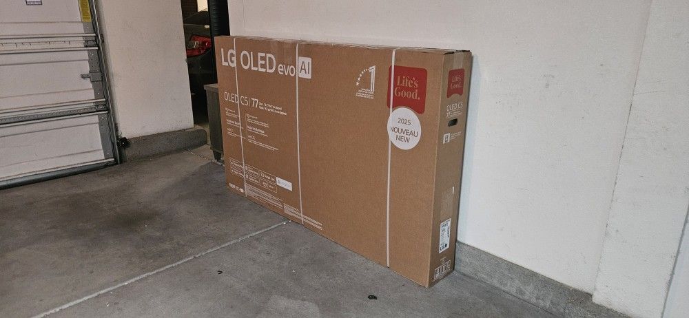 77 Inch OLED LG C5 Brand new in the box factory sealed 2025 Model.
