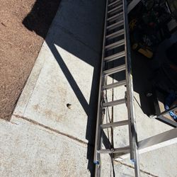 Werner 32Ft Ladder  4 Sale 