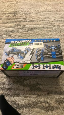 Toy car