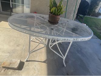 Outdoor table