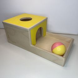 Lovevery Ball Drop Box And Rattle Ball