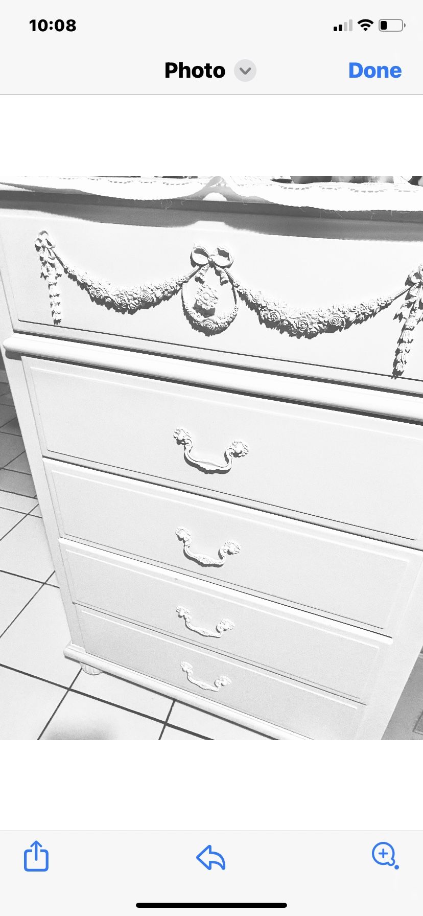 Full White Bedroom Set / Look At Description , Looks Elegant And Vintage, Beautiful, Bright Clean Look