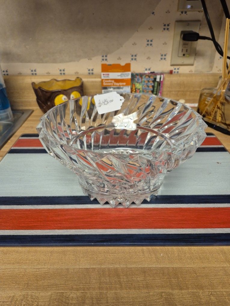 Mikasa Rainier Lead Crystal Bowl