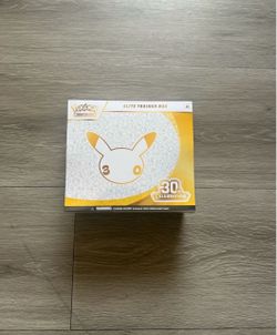 Pokemon 30th etb