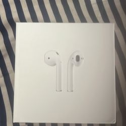 Apple AirPod with wireless charging case