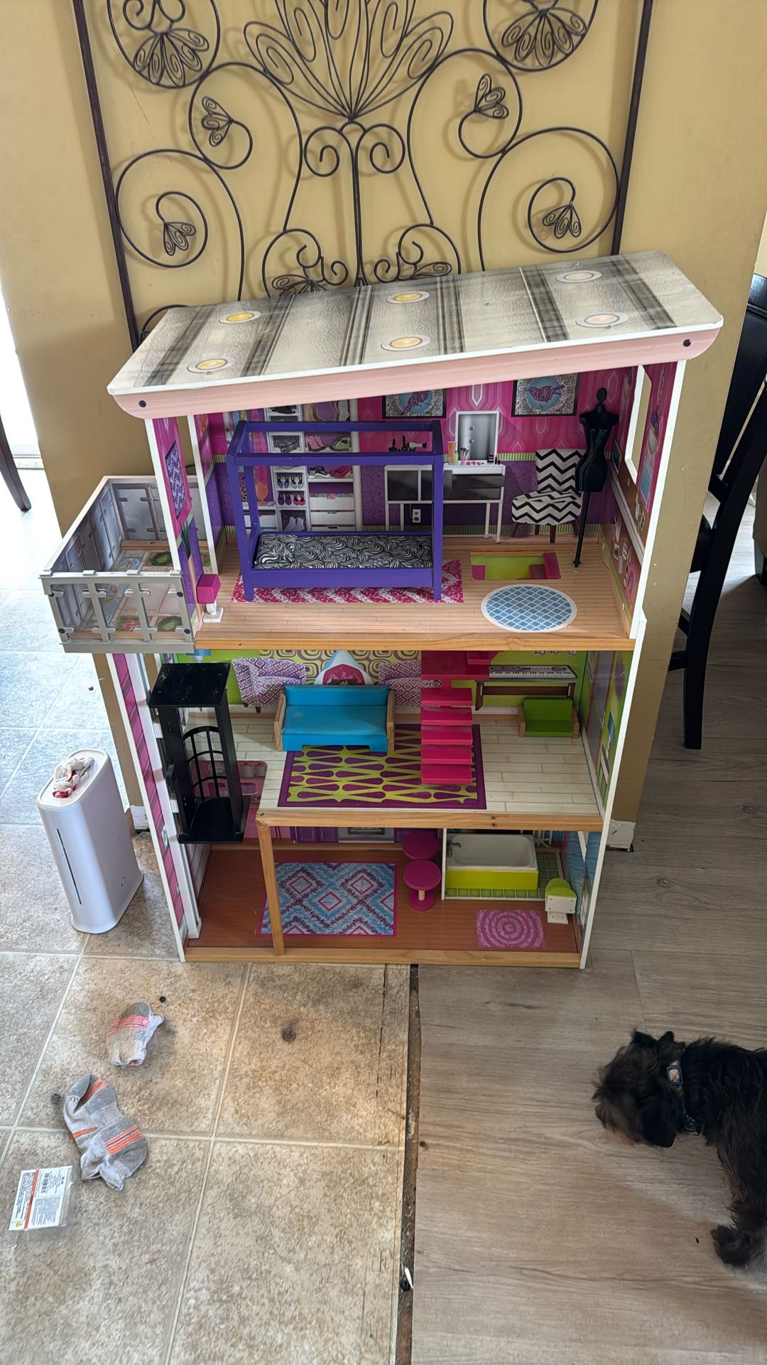 Large Doll House With Furniture 