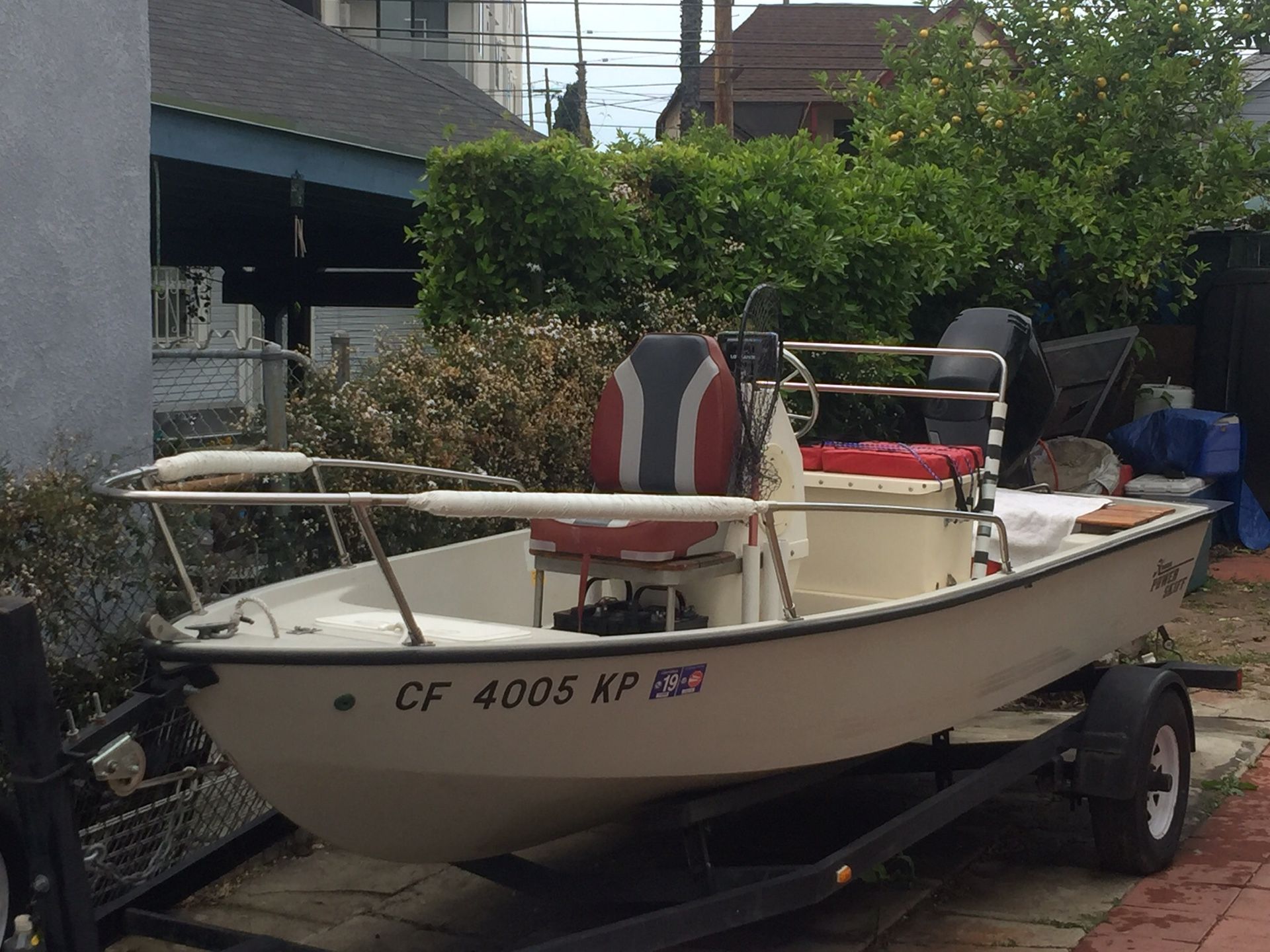 Hobie power skiff fishing boat center console 15ft with 50hp outboard.
