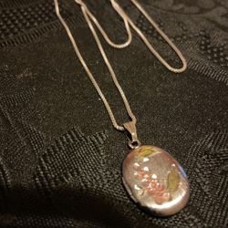17” Sterling Silver Necklace With Locket Pendant