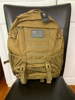 Jueachy Tactical Backpack for Men Hiking Day Pack Molle Military Rucksack Waterproof 30L EDC Bag with USA Flag Patch