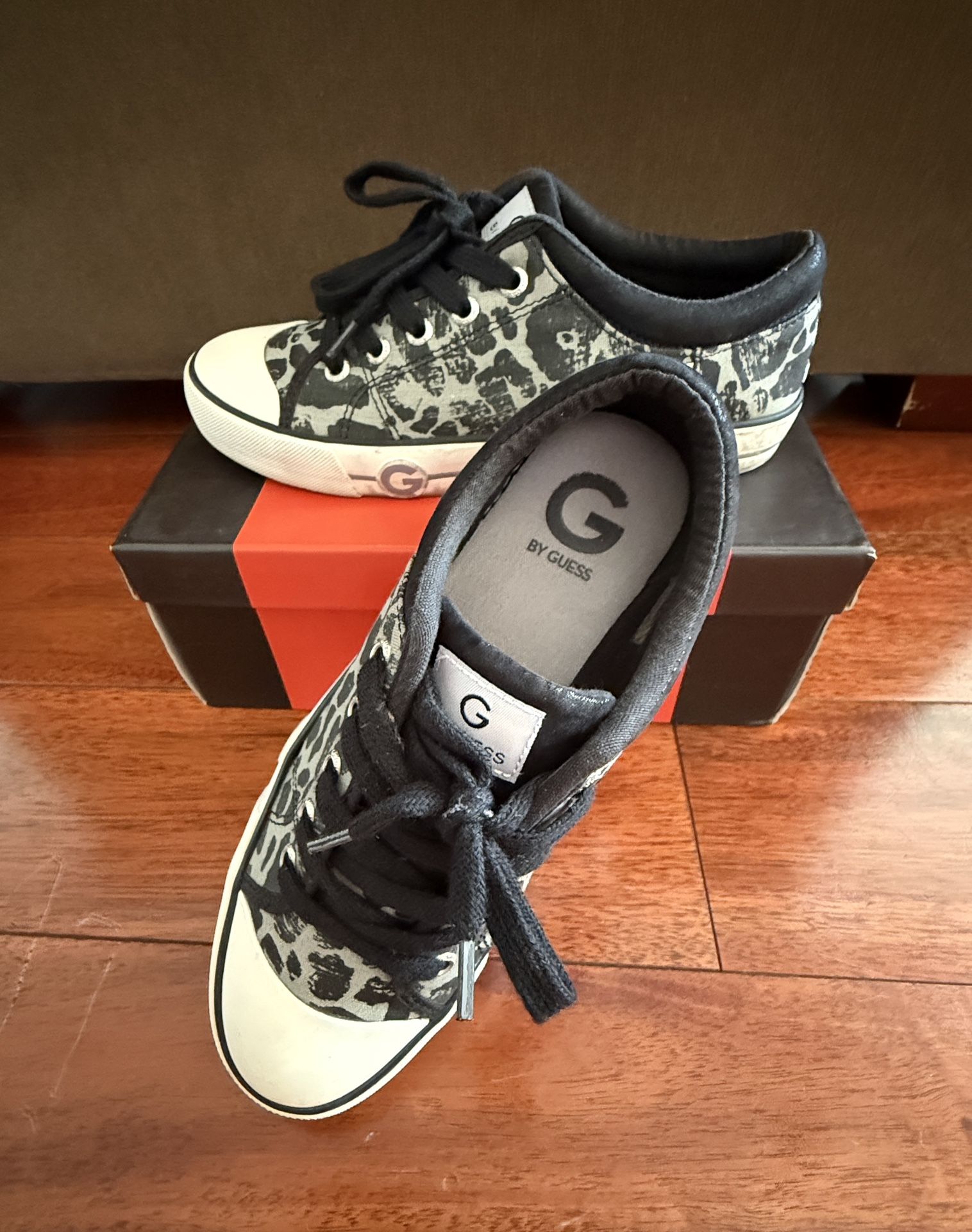 Women’s Guess Sneakers, Size 6.5 M