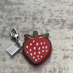 ZIP POUCH KEYCHAIN CHARM
