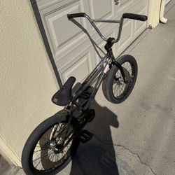Volume Aftermarket Bmx Bike.