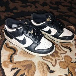 Nike Panda Kids Shoes Size 3Y