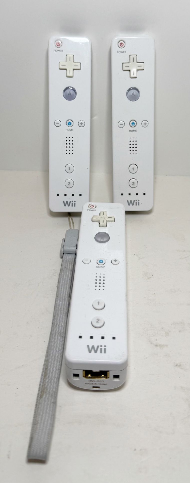 (3) Used Nintendo RVL-003 Wii Remote Control - White - Untested (FOR PARTS)