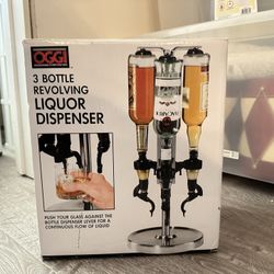 Oggis 3 Bottle Revolving Liquor Dispenser
