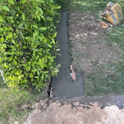 Gate opener mounting pad 