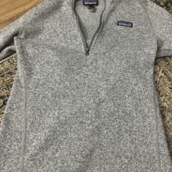 Patagonia Sweater - Small