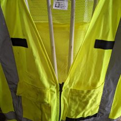 Milwaukee Work Vest Size L/XL