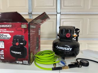 Husky 3 gallon 120 psi compressor with accessories