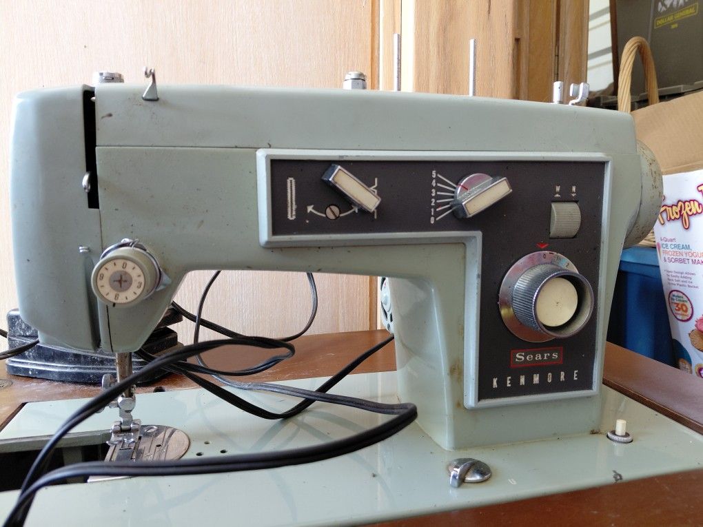 Kenmore Sears vintage table Sewing machine 