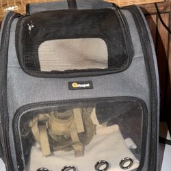 Cat/Small Dog Backpack/carrier 