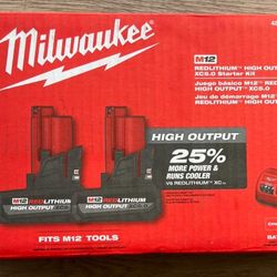 Milwaukee Multi Tool And Battery Set