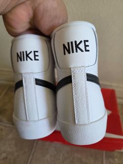 Nikes Size 3 y medio son nuevos