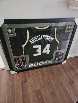 giannis antetokounmpo signed custom framed jersey display