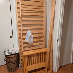 Queen Futon Frame