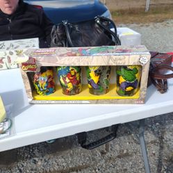 Marvel Drinking Glass Set Brand New