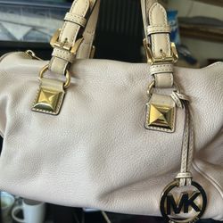 Michael Kors Baby Pink Bag 