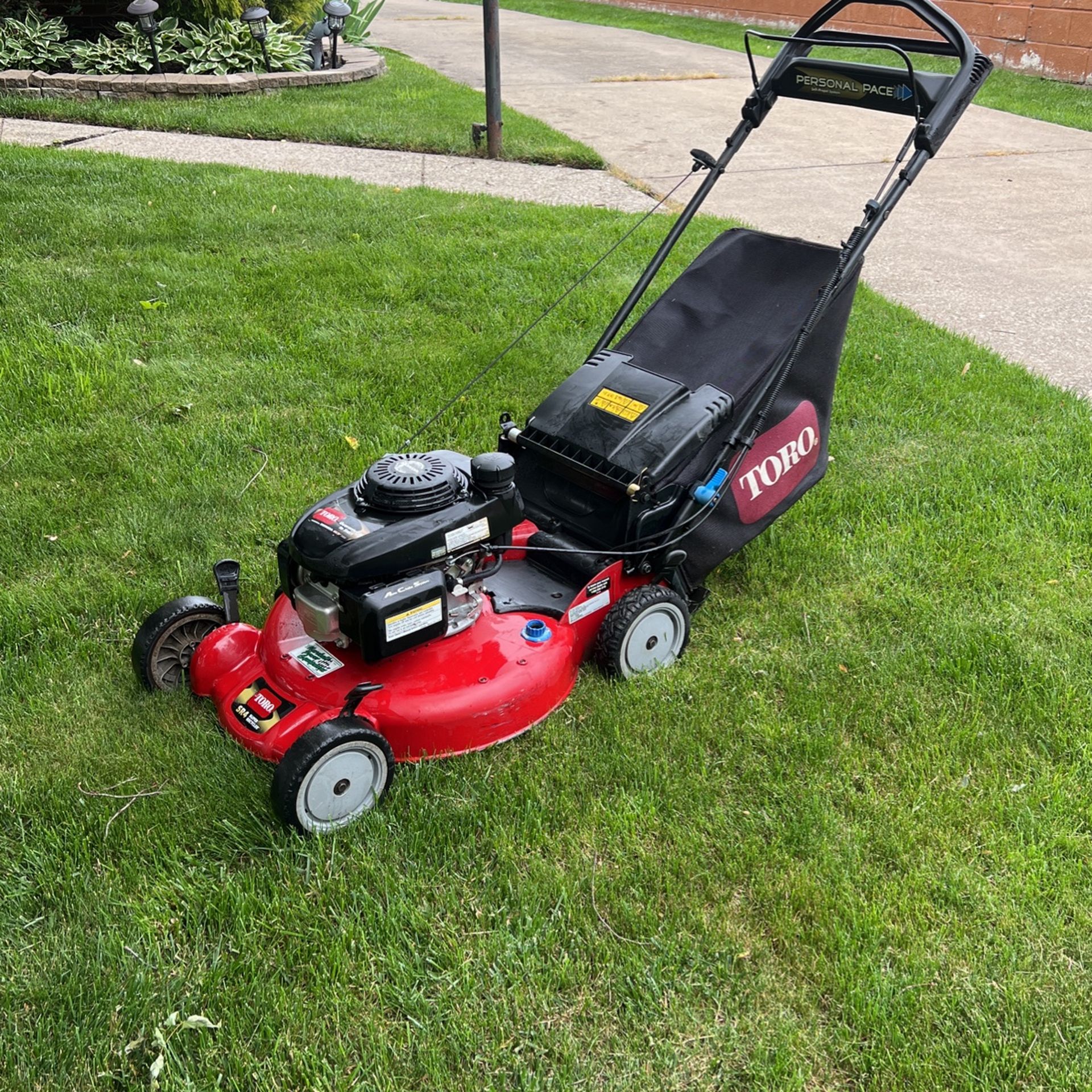 Toro SUPER Recycler Sr4 Self Propelled Mower (Honda Engine)